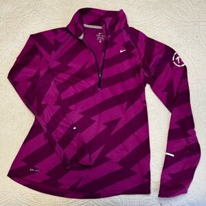 NIKE running 3/4 zip